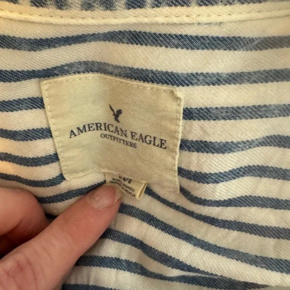 American Eagke button up striped top - Picture 4 of 4